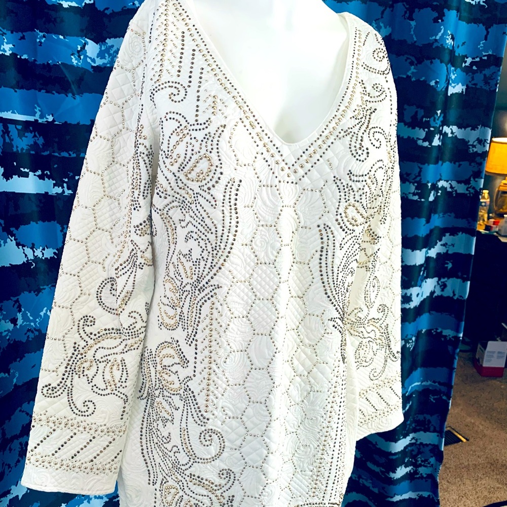 Stunning Quilted White And Gold Studded VENUS Long Sleeved Dress/Rear Zipper